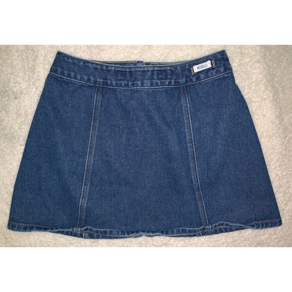 Brandy Melville High-waisted Button Up Jean Skirt - Picture 3 of 6